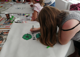 Výroba středověkého oblečení